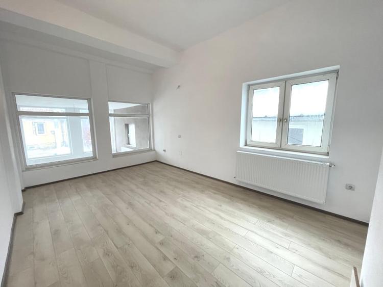 Spațiu comercial, de 118 mp, în Pianu de Jos