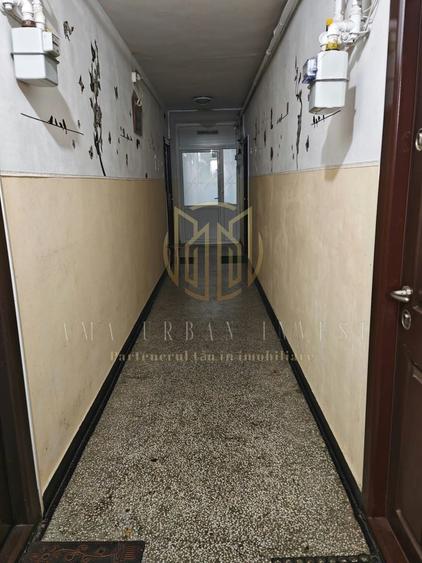 Garsonieră decomandată în Brâncoveanu