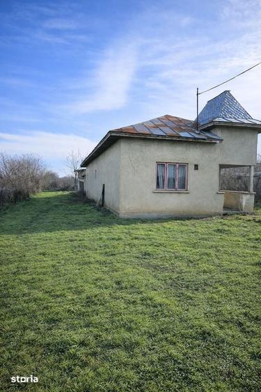 Casă cu 3 camere cu Teren 1000 Mp în Drăgănești-Vlașca