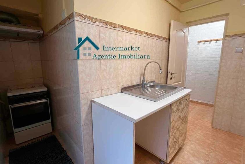 Apartament cu 2 camere semidecomandat în Ultracentral