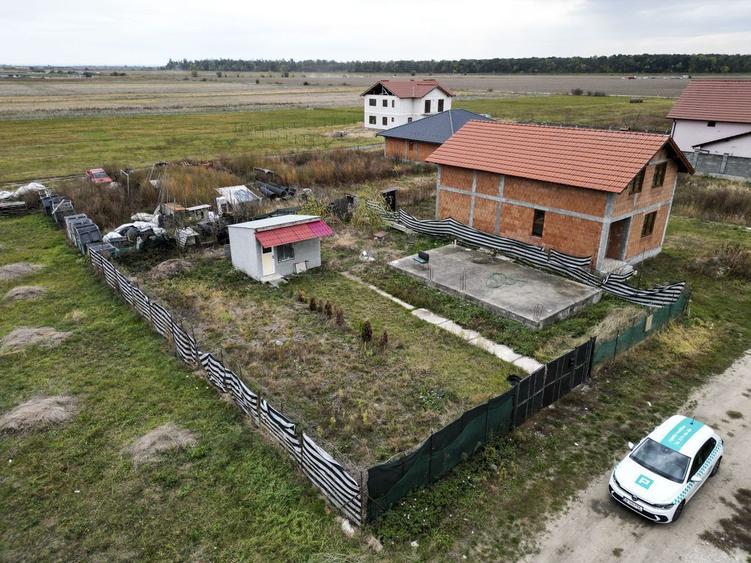 Teren de 500 mp, în Vladimirescu
