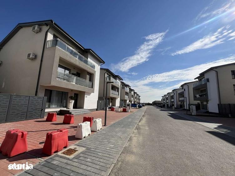 Casă cu 5 camere cu Teren 300 Mp în Central