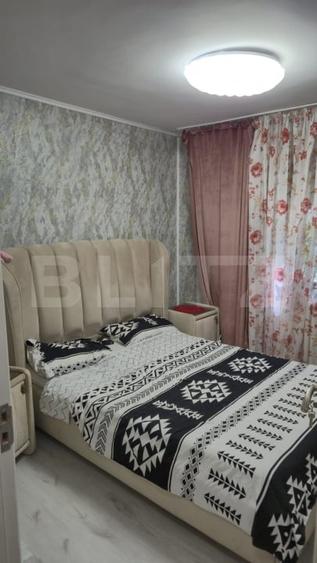 Apartament cu 3 camere semidecomandat, mobilat în Podu Roș
