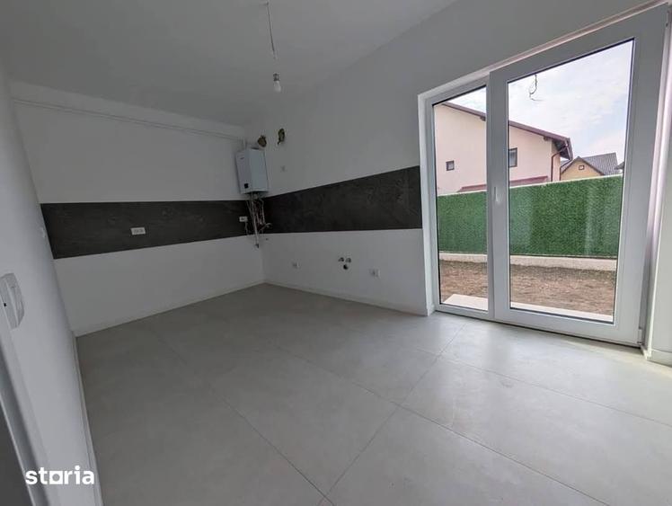 Casă cu 4 camere cu Teren 380 Mp în Ciurea