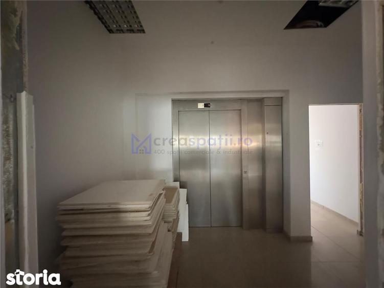Spațiu comercial, de 302 mp, în Canta