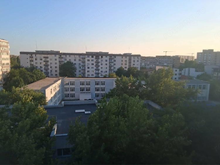 Apartament cu 2 camere decomandat în Veteranilor