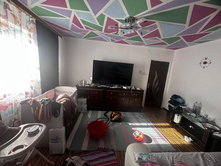 Apartament cu 2 camere nedecomandat, mobilat în Mircea cel Bătrân