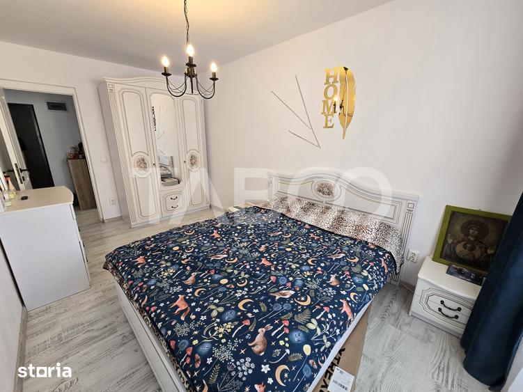 Apartament cu 3 camere decomandat, mobilat în Lupeni