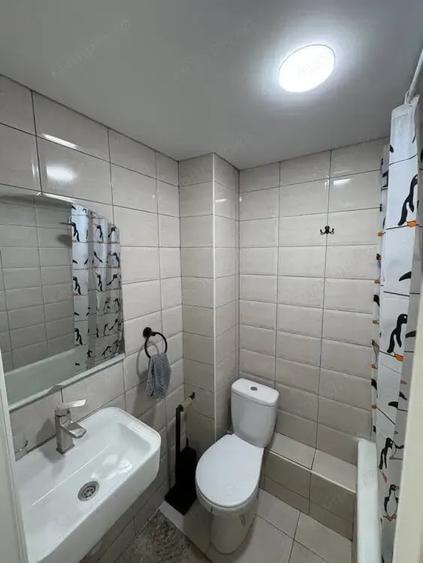 Garsonieră decomandată în Scriitorilor