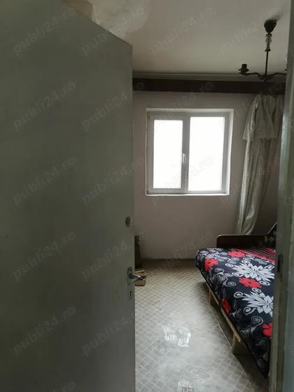 Garsonieră decomandată în Măcin