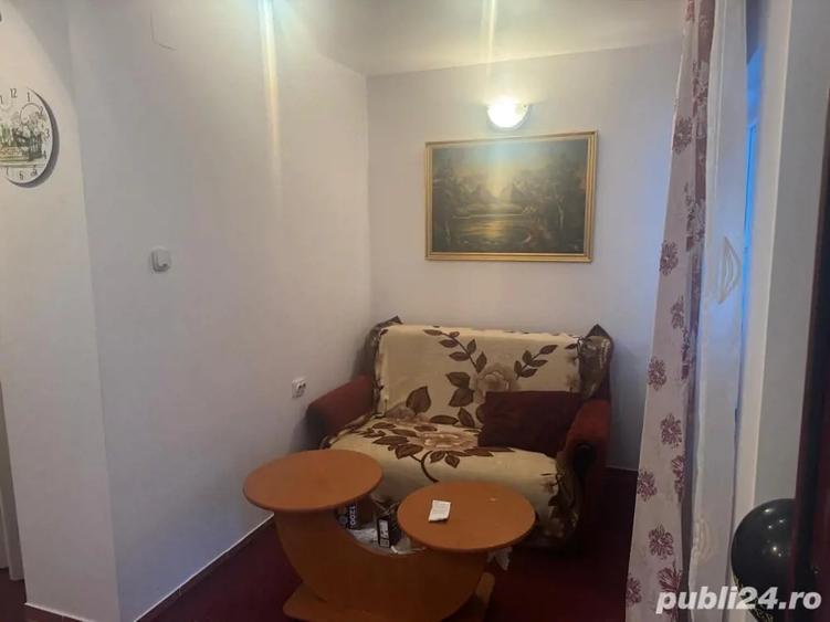 Casă cu 4 camere cu Teren 500 Mp în Sinaia