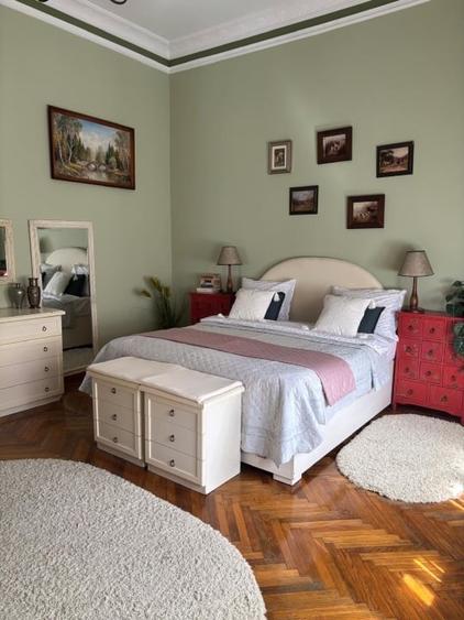 Apartament cu 3 camere nedecomandat în Central