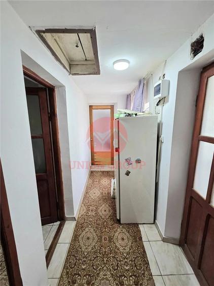 Casă cu 2 camere cu Teren 988 Mp în Vadu