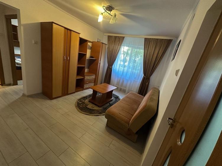 Inchiriez Apartament 2 camere Trivale - 5