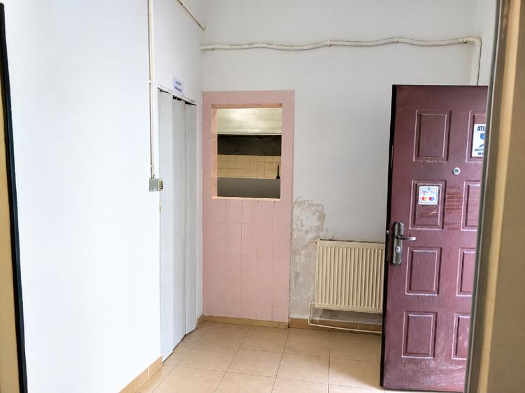 Spațiu comercial, de 50 mp, în Ultracentral