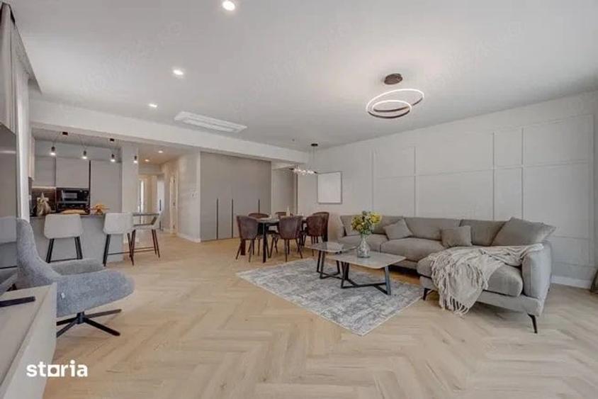 Apartament cu 4 camere decomandat în Exterior Sud