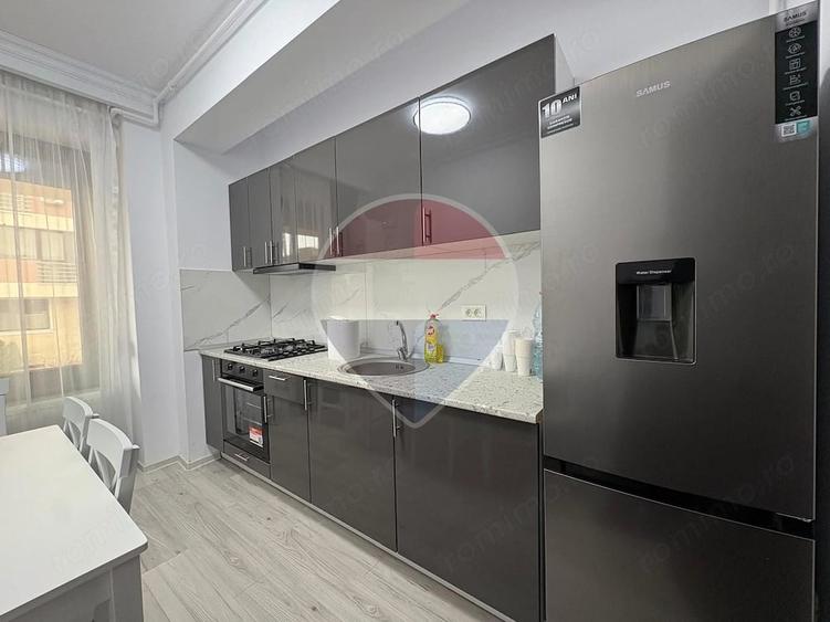Apartament cu 2 camere semidecomandat în Tomis Plus