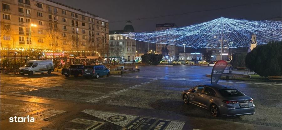 Spațiu comercial, de 330 mp, în Piața Unirii