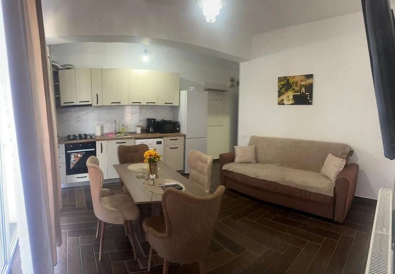 Apartament cu 3 camere semidecomandat în Nord