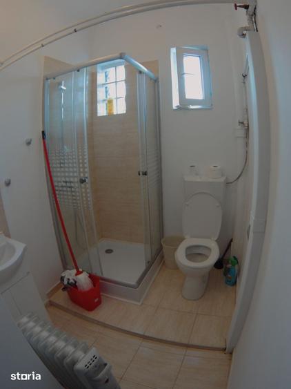 Casă cu 10 camere cu Teren 1034 Mp în Cabana Vânătorilor
