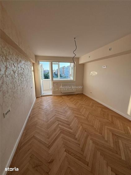 Apartament cu 4 camere în Mazepa 1