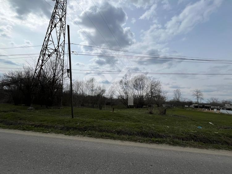 Teren Construcții intravilan de 1400 mp, în Mătăsaru