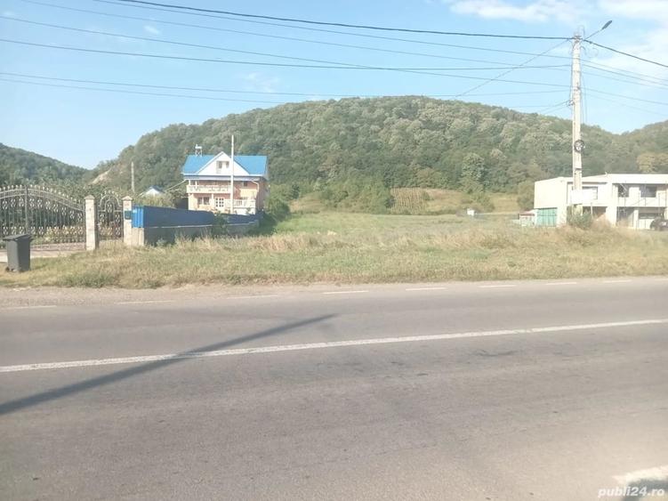 Teren de 3915 mp, în Central