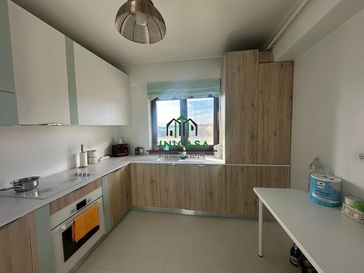 Apartament cu 4 camere decomandat, mobilat în 1 Mai