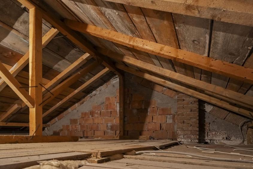 Casă individuală cu 6 camere cu Teren 810 Mp în Dumbrăveni