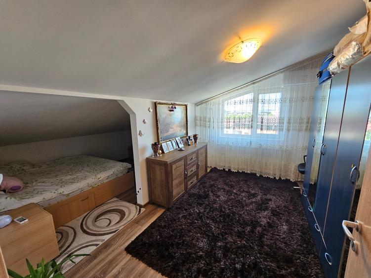 Apartament cu 2 camere semidecomandat în Chiajna