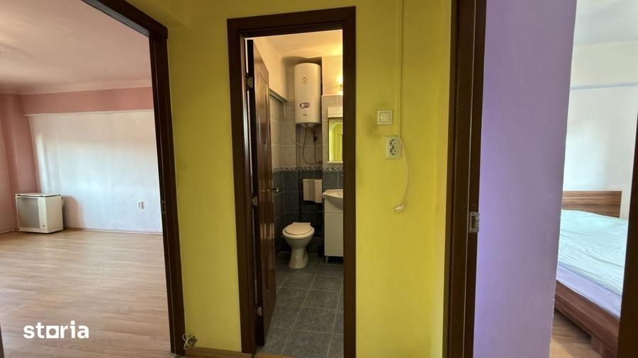 Apartament cu 2 camere decomandat în Central