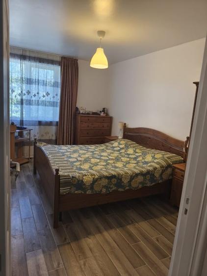 Apartament cu 2 camere semidecomandat, mobilat în Central