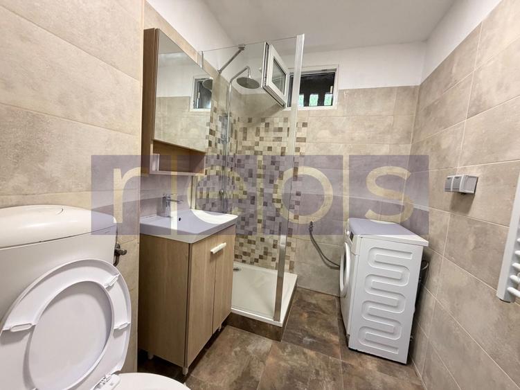Apartament cu 3 camere semidecomandat în Crângași