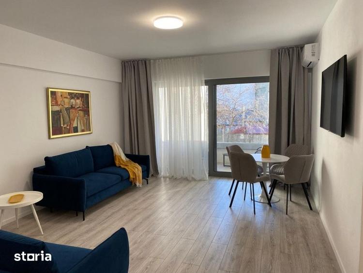 Spațiu comercial, de 42 mp, în Centrul Civic