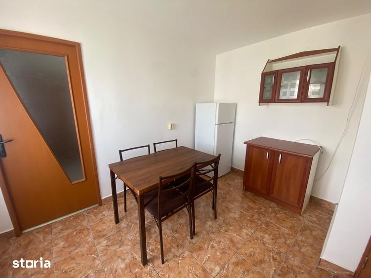 APARTAMENT 2 CAMERE, ZONA LINISTITA! 1600RON, usor negociabil! - 6