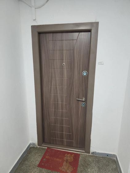Apartament cu 2 camere semidecomandat în Titan