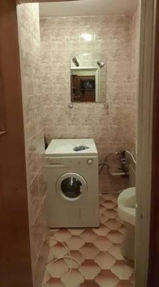 Apartament cu 4 camere semidecomandat în Iancului