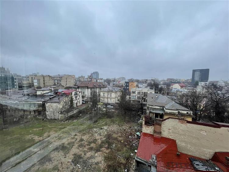 Apartament cu 2 camere semidecomandat în Unirii