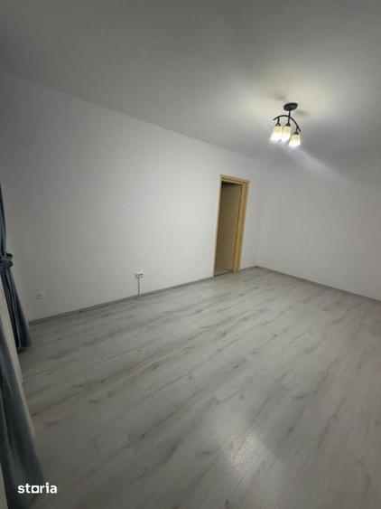 Apartament cu 2 camere semidecomandat, mobilat în Brazda lui Novac