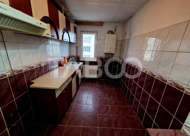 Apartament cu 2 camere semidecomandat, mobilat în Făgăraș