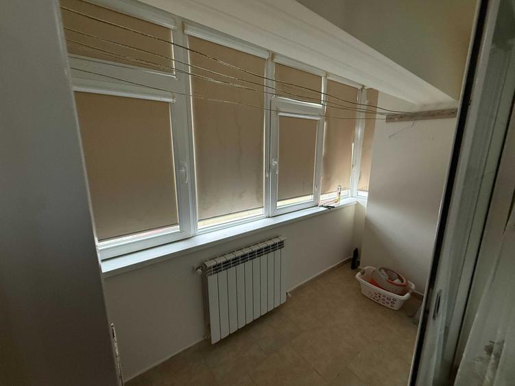 Apartament cu 2 camere decomandat în Exterior Vest
