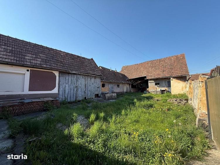 Casă cu 3 camere cu Teren 460 Mp în Slimnic