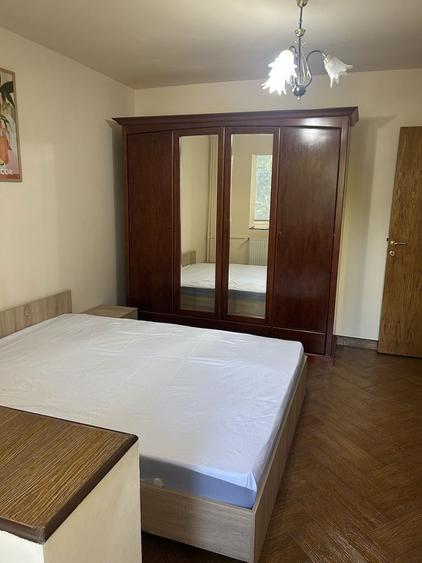 Apartament cu 2 camere decomandat în Apusului
