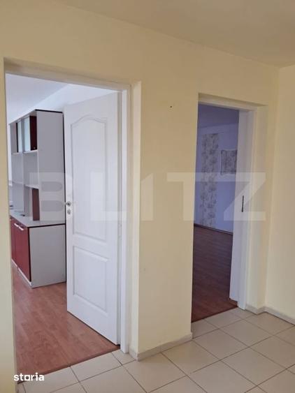 Casă cu 3 camere cu Teren 240 Mp în Central