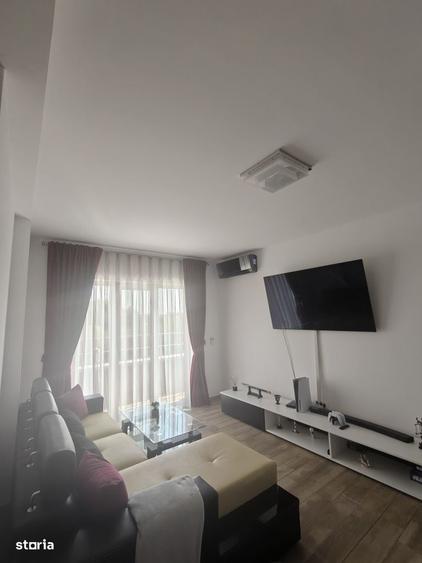 Apartament cu 3 camere decomandat în Buziașului — fotografia 1