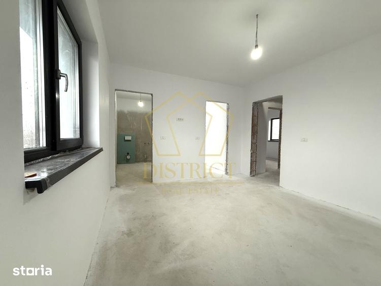 Duplex despartit prin camera tehnica cu 4 camere | Giroc - 8