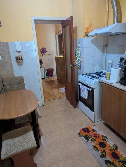 Ofer spre vanzare apartament 4 camere - 14