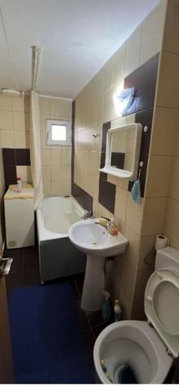 Garsonieră decomandată în Astra