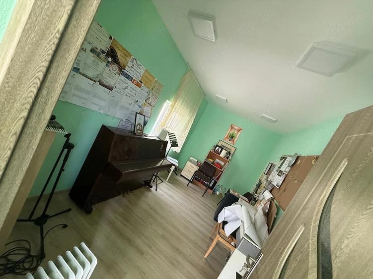 Casă cu 3 camere cu Teren 1797 Mp în Iecea Mică