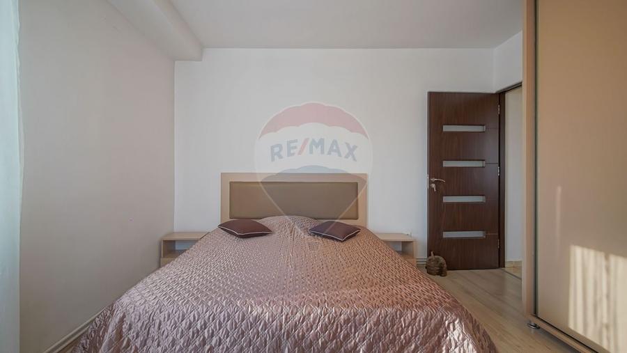 Apartament cu 3 camere decomandat, mobilat în Griviței
